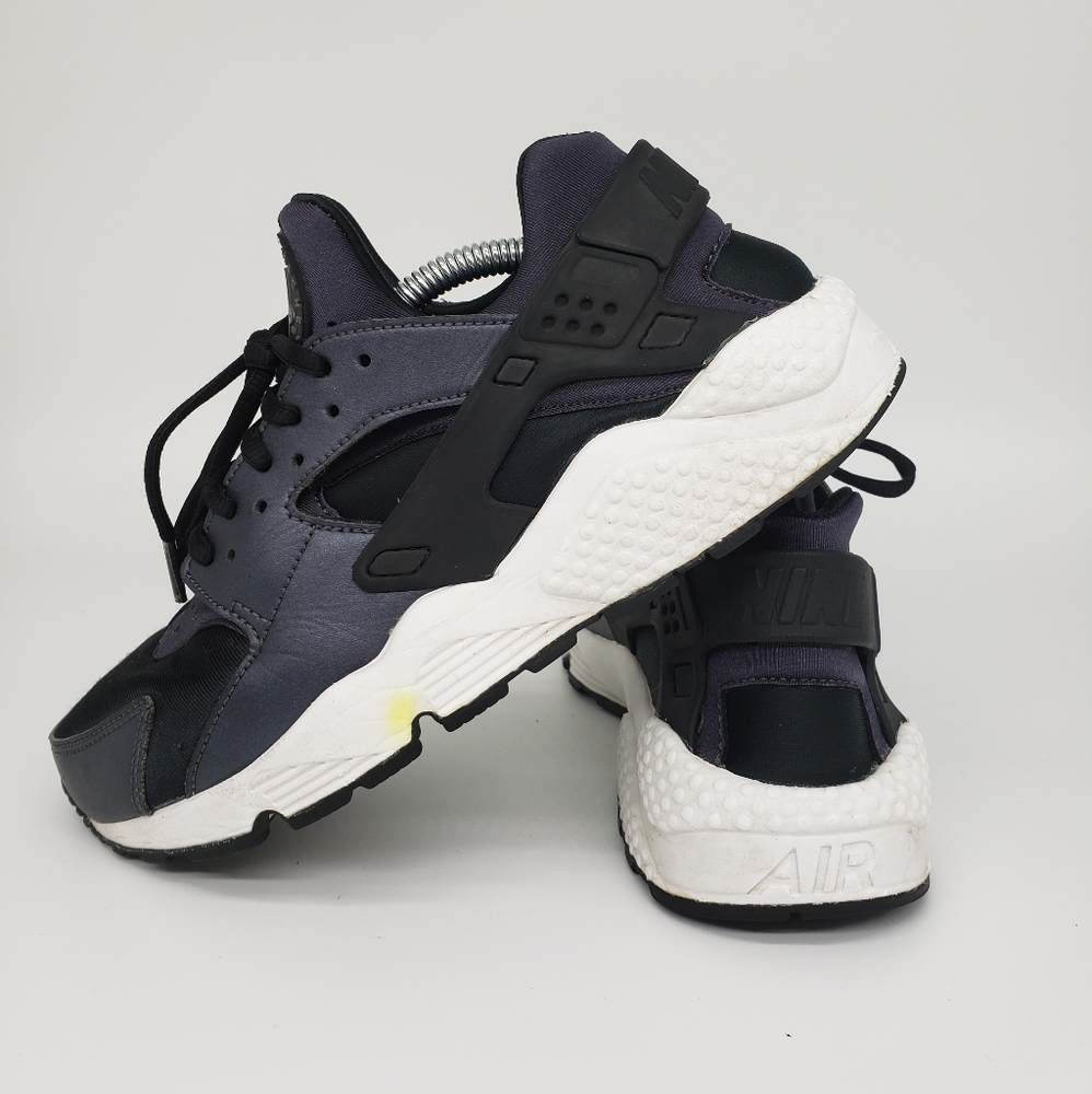 Nike Air Huarache Run SE Metallic Hematite Womens